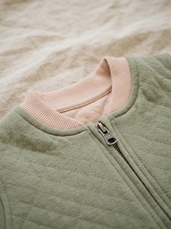 baby_sleep_sack_1_0_tog__b_macro_detail